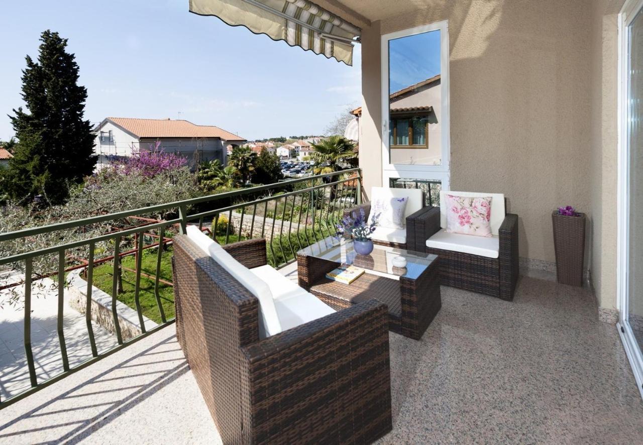 Villa Radic Porec Bagian luar foto